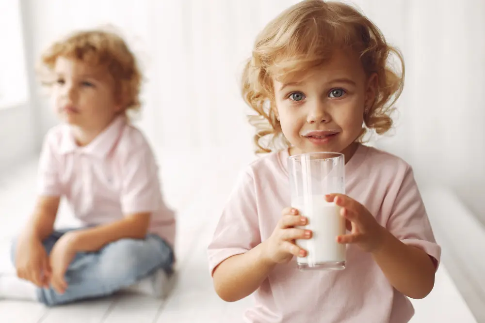 ο φρέσκο (ακατέργαστο) γάλα μεγαλώνει γερά παιδιά… χωρίς άσθμα!